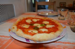 La pizza napoletana fatta in casa